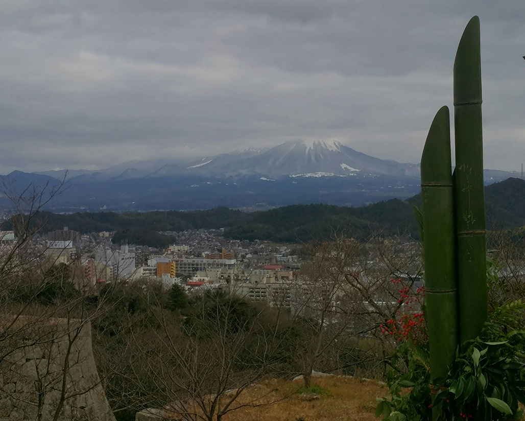 米子城址正月と大山