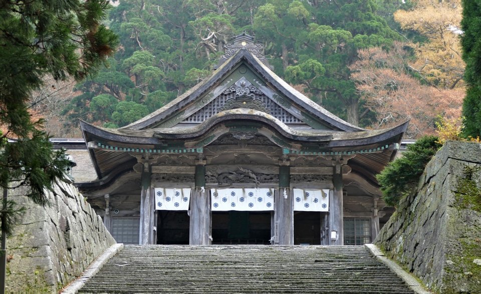 ３）大神山神社奥宮（旧・大山寺本堂）.jpg